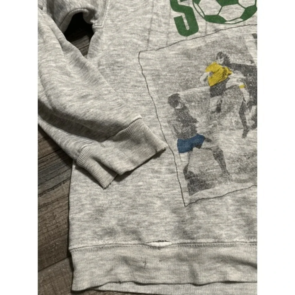Vintage 90s Sports Illustrated Gray Sweatshirt‎  L Soccer Rare USA Distressed